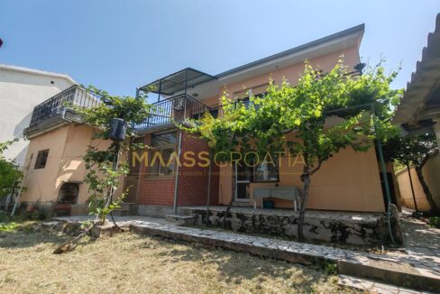 PHOTO-2025-11-25-12-39-02 (7)