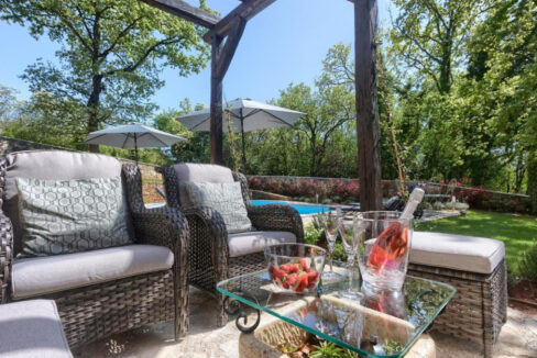 Wunderschönes Steinhaus bei Tinjan