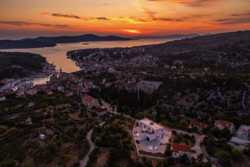 Atemberaubende ultramoderne Villa mit Meerblick - Milna, Brac