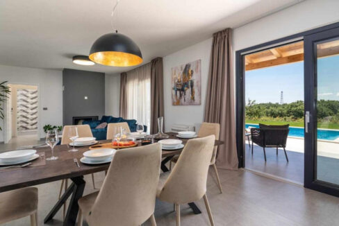 Moderne Villa mit Extra-Grundstück - Tinjan, Region Istrien