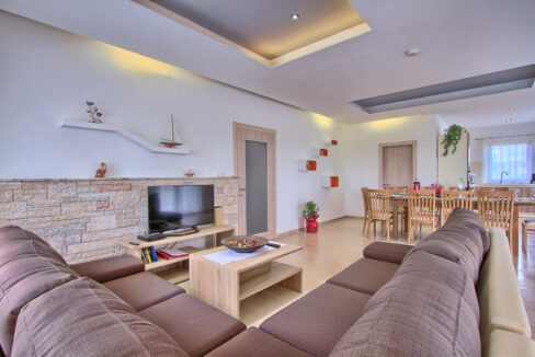 Schönes Einfamilienhaus in der Vorstadt von Pula