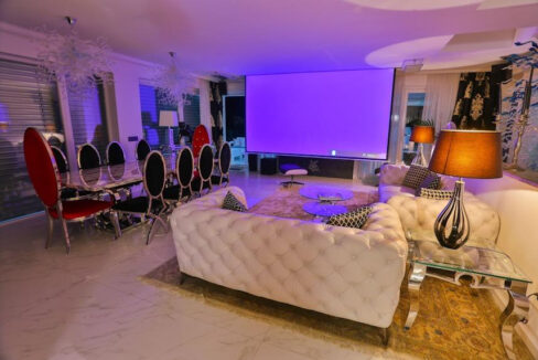 Luxus-Design-Villa mit Meerblick in Split