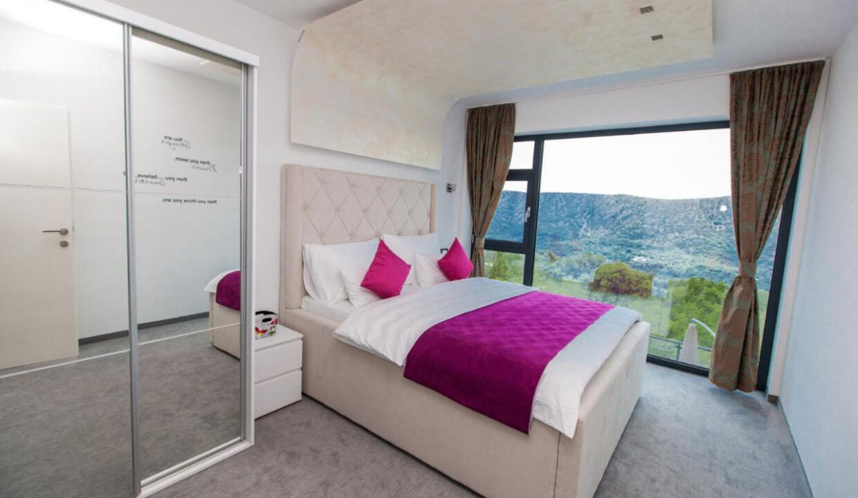 Villa im geometrischen Stil mit atemberaubendem Blick - Crikvenica