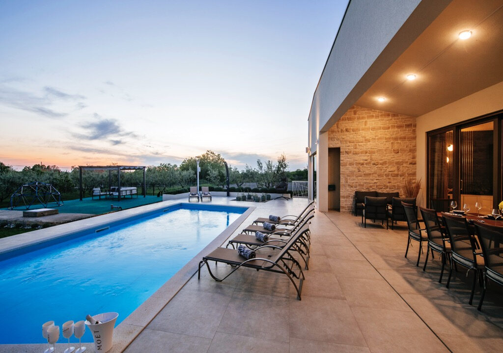 Erdgeschossvilla im amerikanischen Stil - Zadar