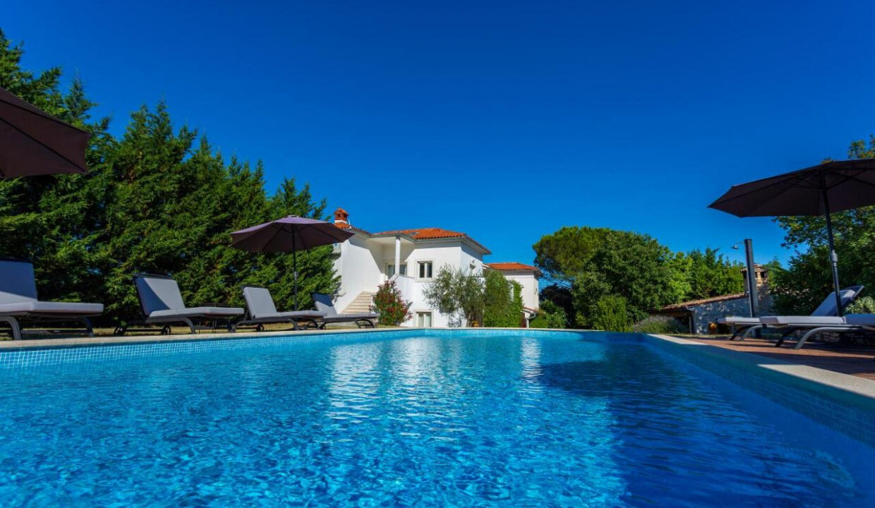 Haus mit Schwimmbad - Rakalj, Istrien