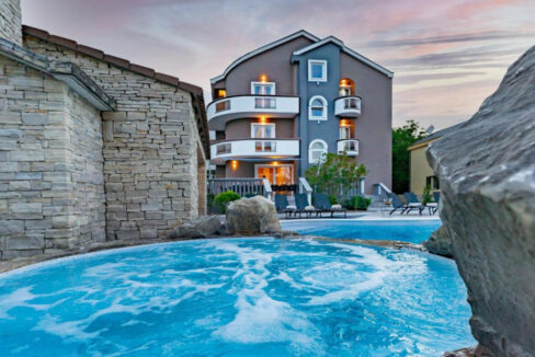 Zeitgenössisches Haus Zaton