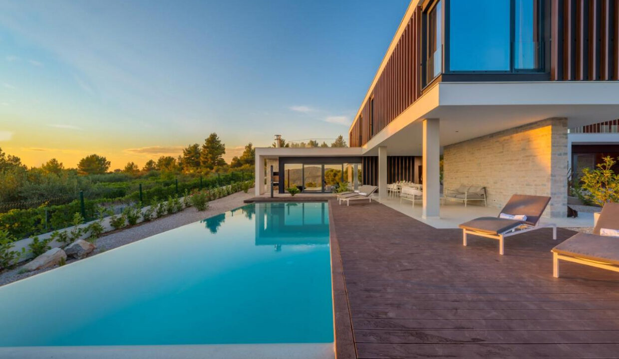 Schöne Villa mit Meerblick Primošten