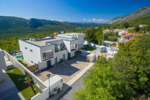 Villa im geometrischen Stil mit atemberaubendem Blick - Crikvenica