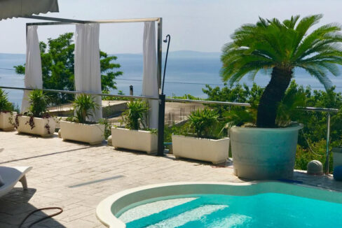 Luxus-Design-Villa mit Meerblick in Split