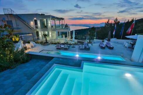 Luxus-Design-Villa mit Meerblick in Split
