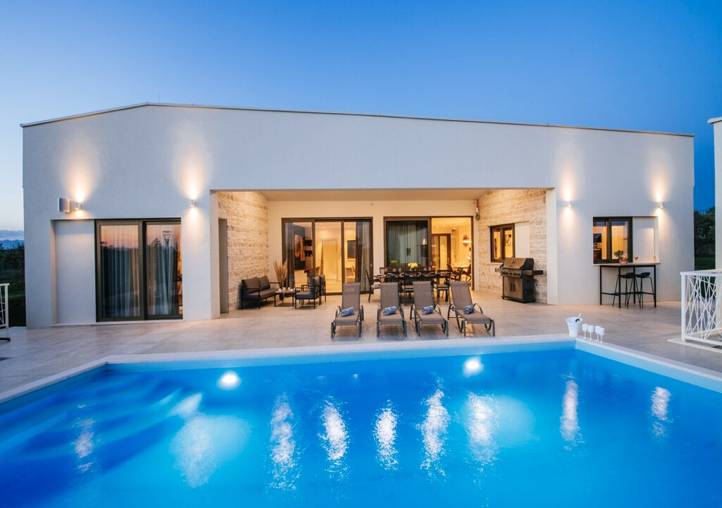 Erdgeschossvilla im amerikanischen Stil - Zadar