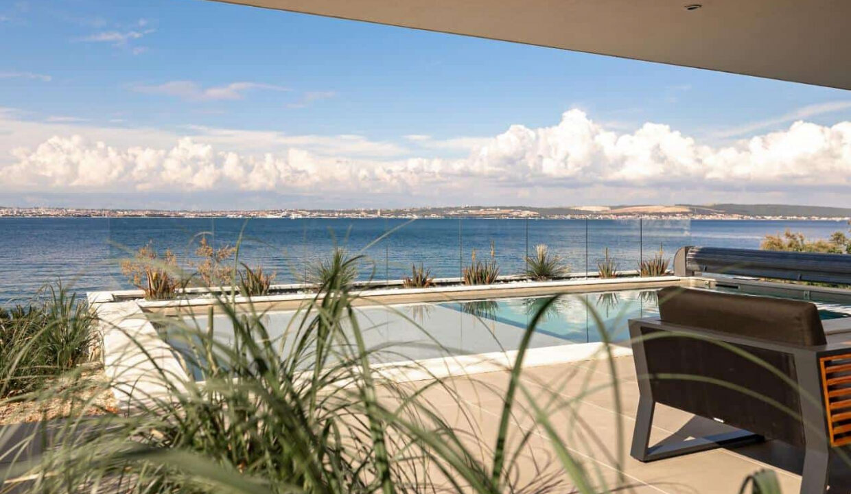 Moderne Villa mit Meerblick auf der Insel Ugljan