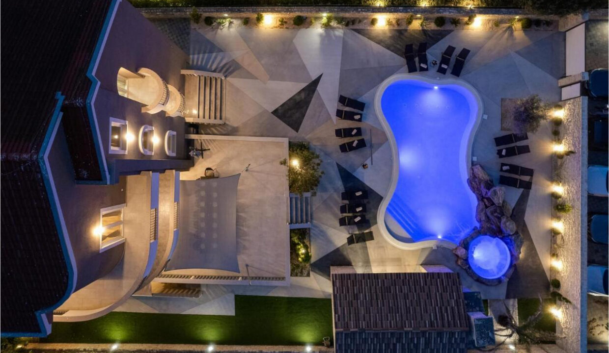 Zeitgenössisches Haus Zaton