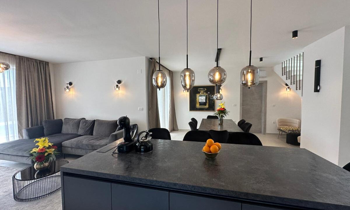 Wunderschönes Haus Kastel Stari