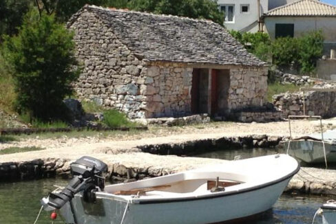 Haus am Meer auf der Insel Drvenik Veliki