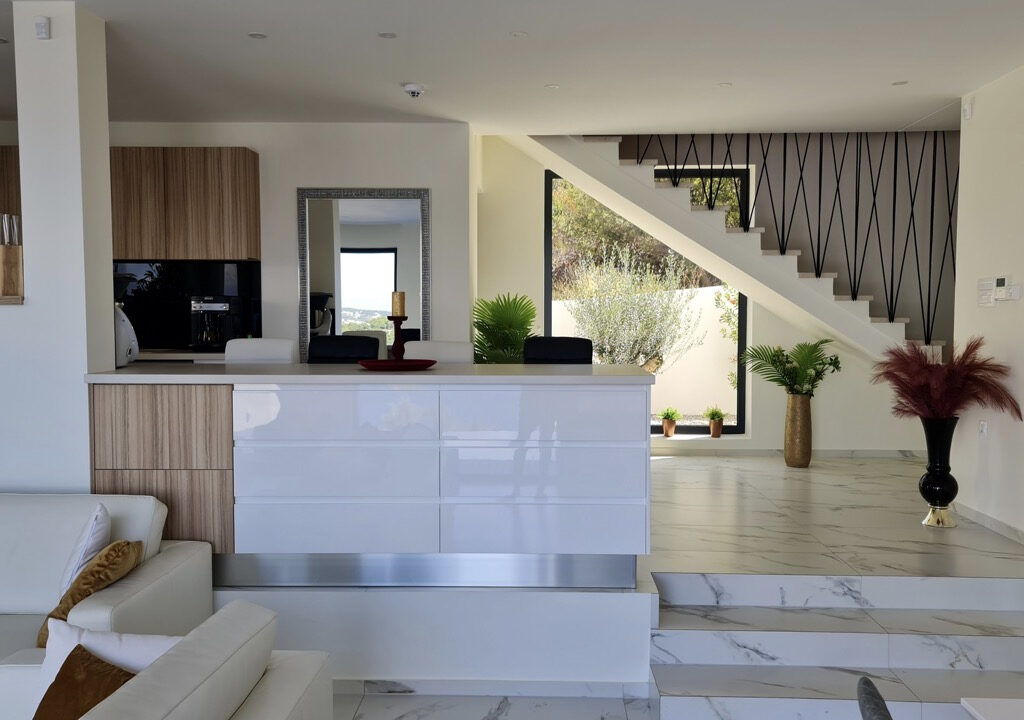 Neue moderne Villa mit Meerblick in Rogoznica