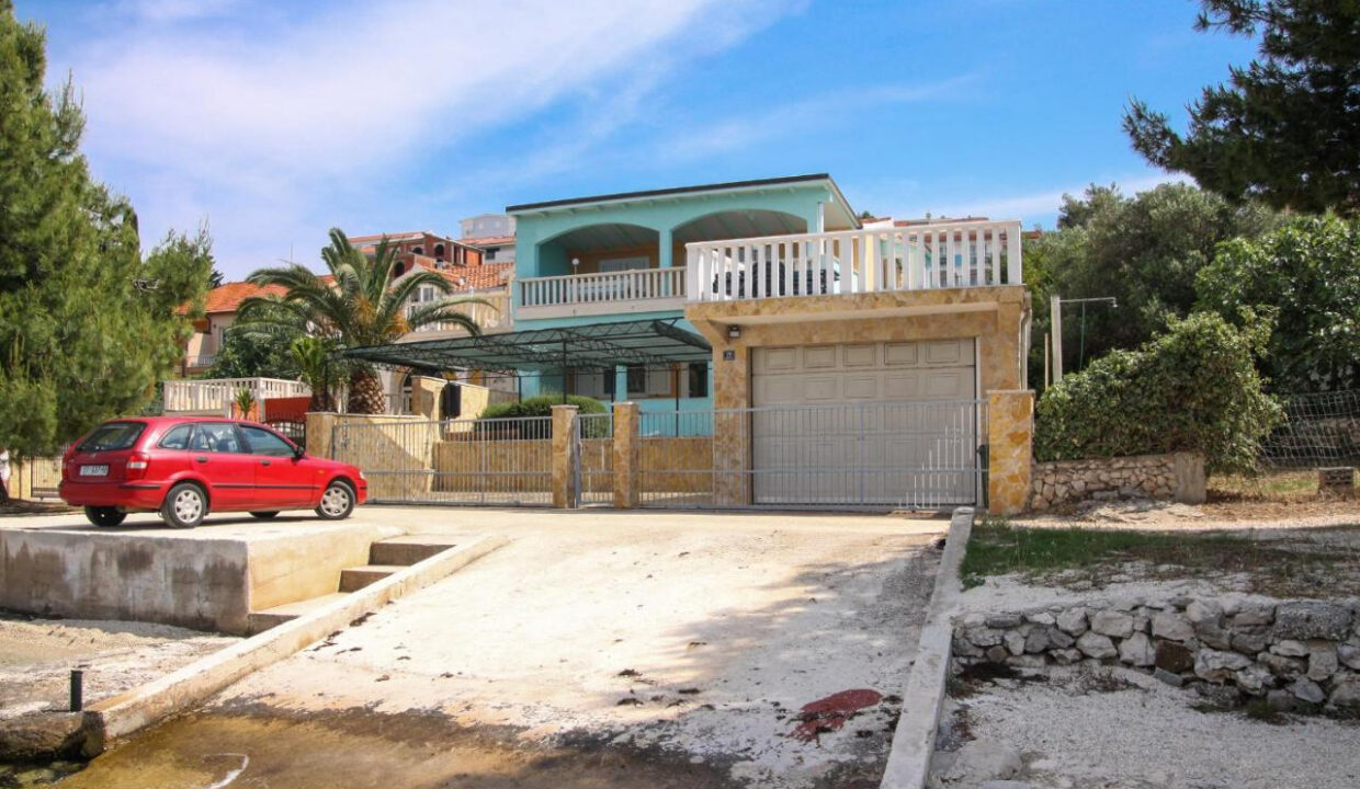 Haus am Meer bei Trogir