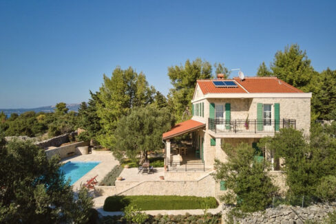 Exquisite Villa aus Stein - Die Insel Pag