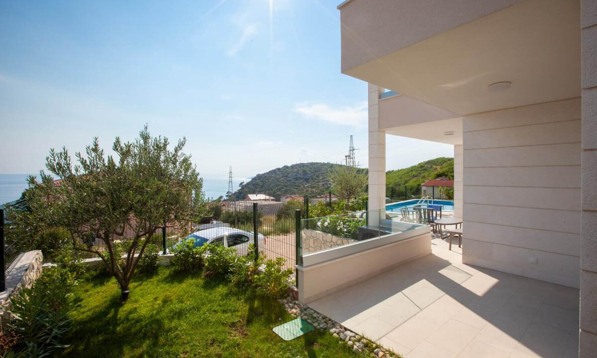 Super Haus mit Meerblick in Makarska