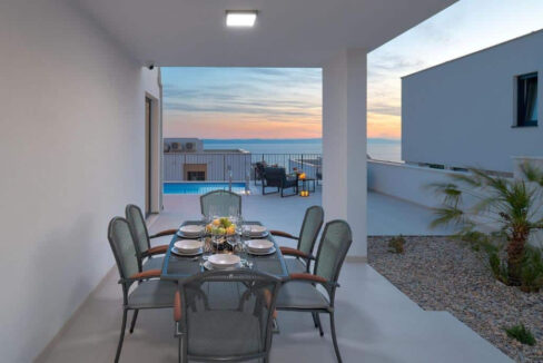 Modernes Haus mit Meerblick in Makarska