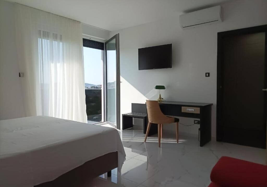 Modernes Gebäude Rogoznica