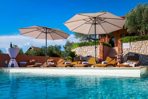 Tropisch anmutende Villa in der Nähe des Nationalparks Krka