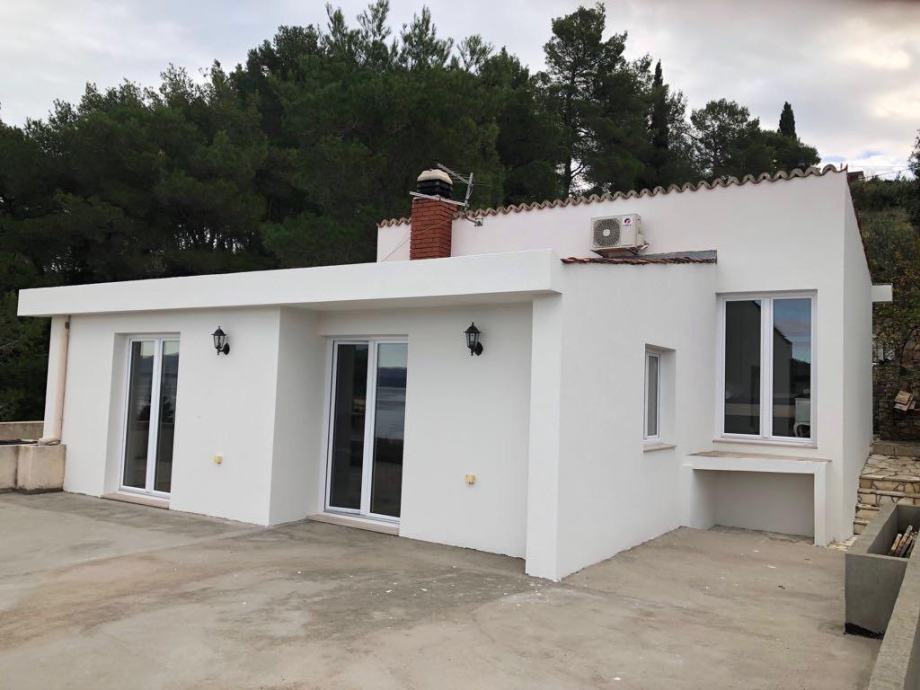 Haus am Meer auf der Insel Šolta