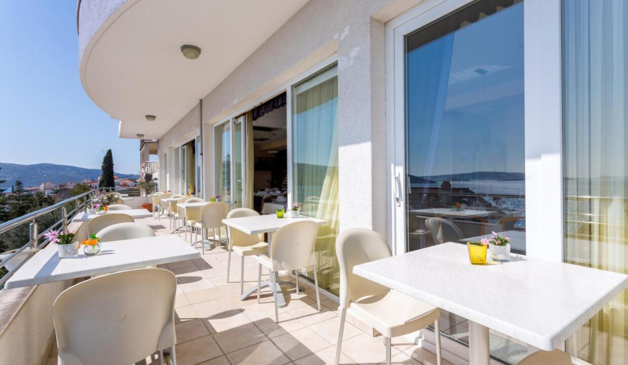 Elegantes Hotel mit Meerblick - Trogir