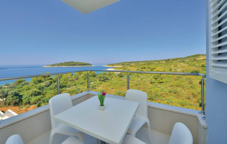 Atemberaubende Doppelhaushälfte Rogoznica