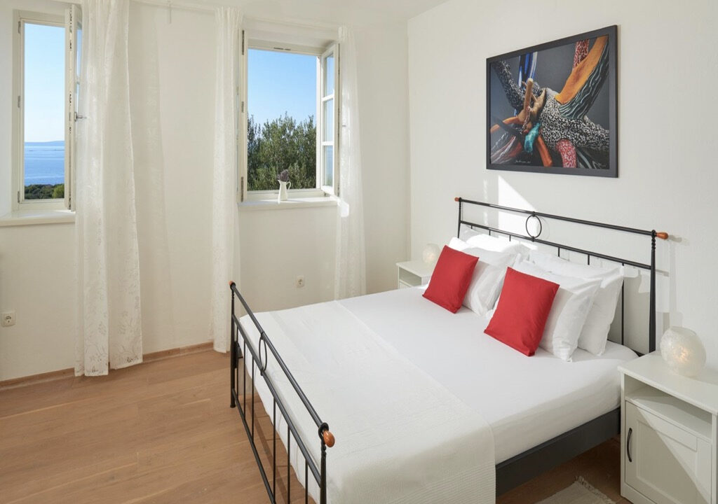 Exquisite Villa aus Stein - Die Insel Pag