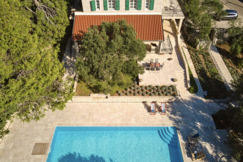 Exquisite Villa aus Stein - Die Insel Pag