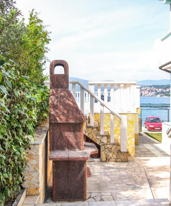 Haus am Meer bei Trogir