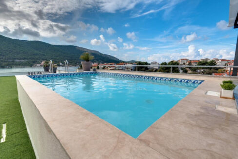 Haus am Wasser in Sibenik