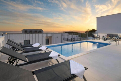 Modernes Haus mit Meerblick in Makarska