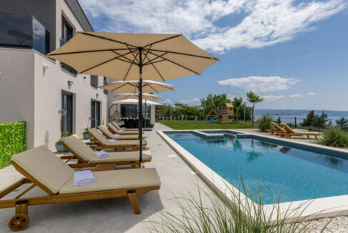 Neues Meerblick-Ferienhaus Podstrana