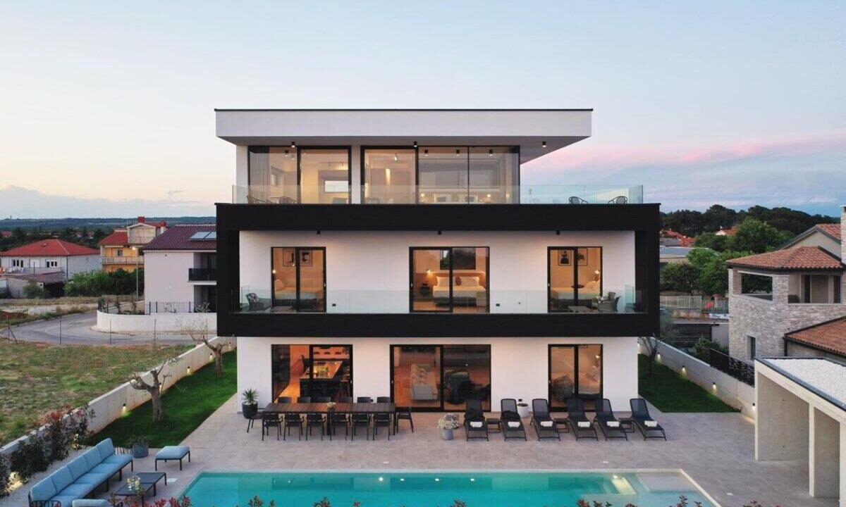 Exklusive neue Villa mit Meerblick - Pula, Istra