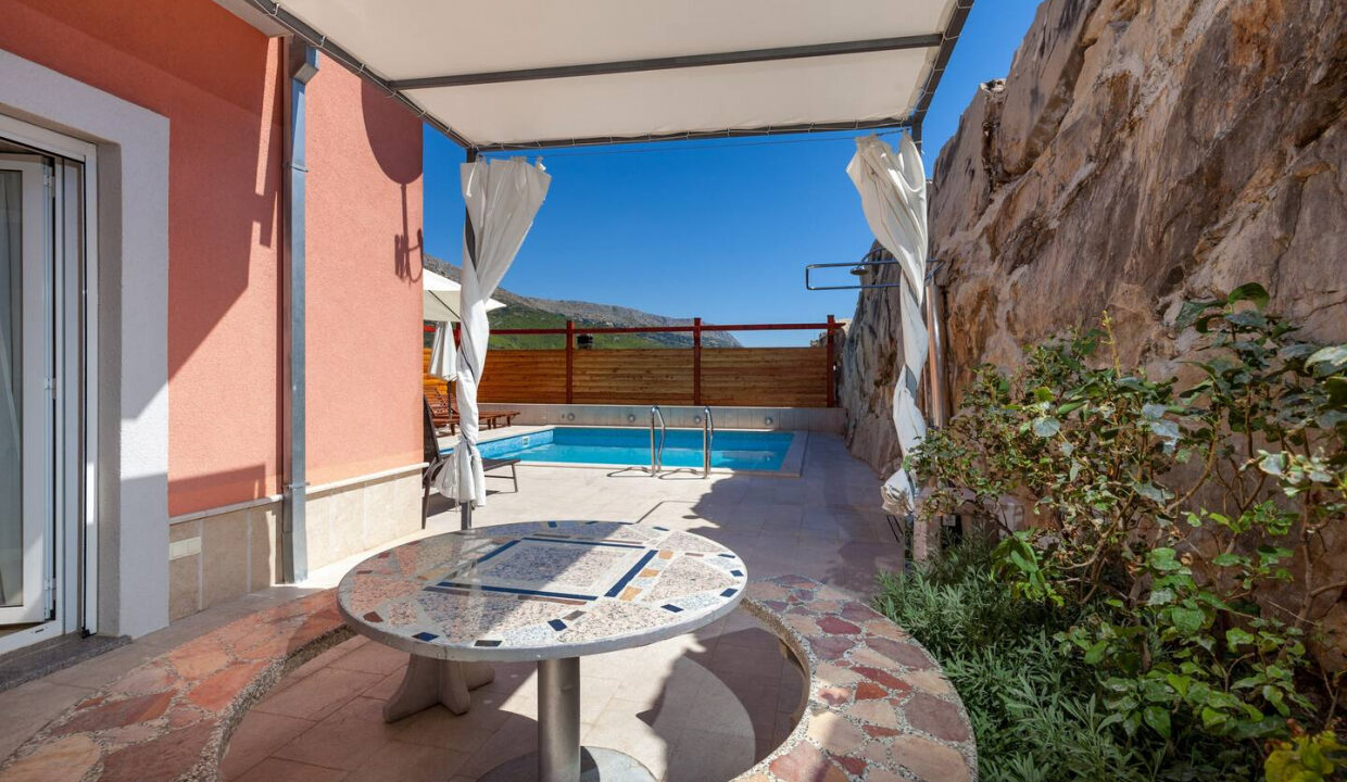 Ferienhaus Podstrana