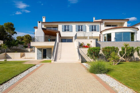 Luxuriöse moderne Villa mit Aussicht - Sibenik