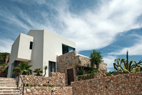 Weißes Haus mit Meerblick auf der Insel Vis