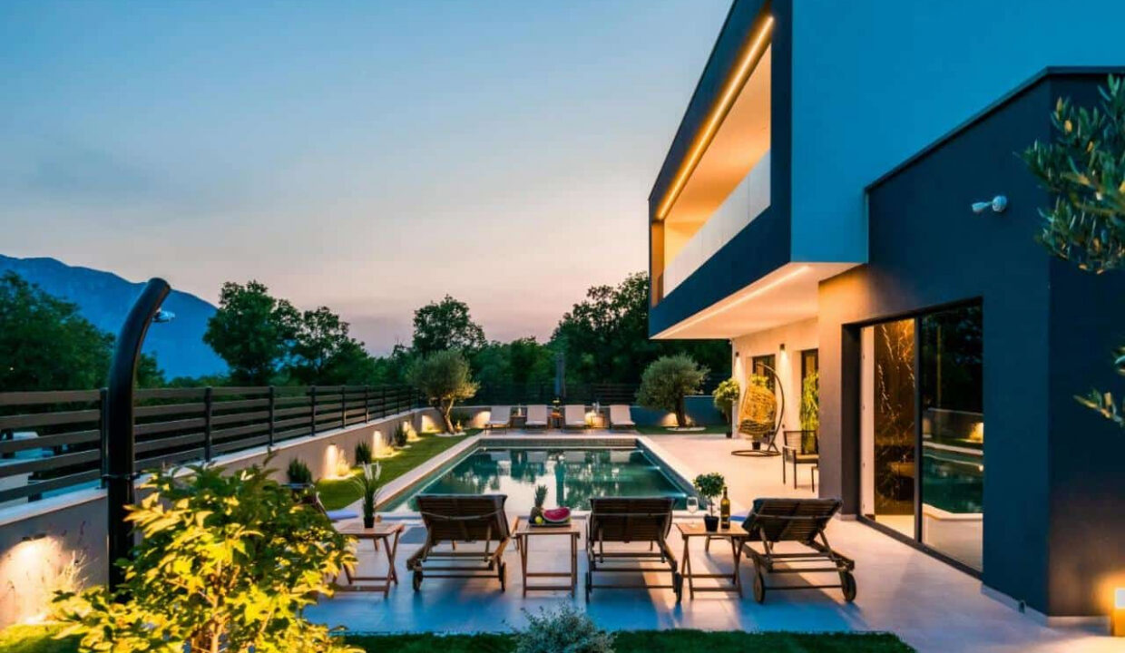 Modernes Haus bei Makarska