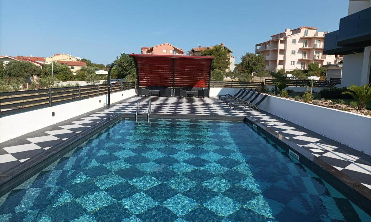 Modernes Gebäude Rogoznica