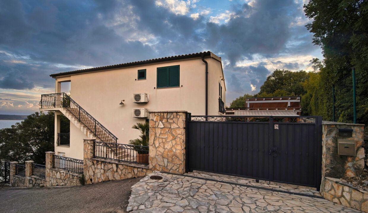 Haus am Meer Maslenica