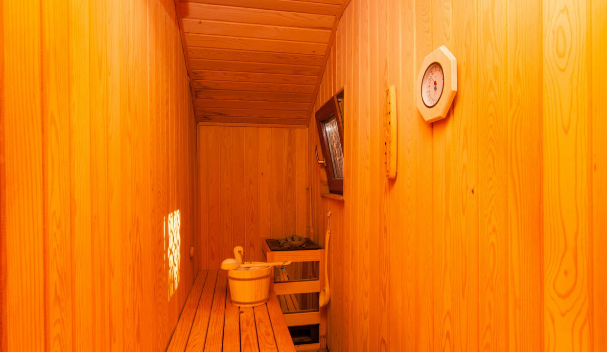 Steinhaus in Supetar, Brac