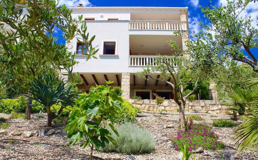 Erstaunliches Haus bei Pakostane