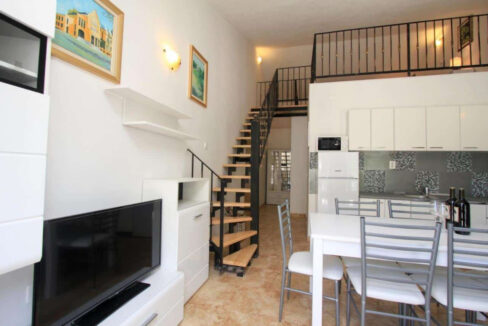 Traditionelles Haus am Meer auf der Insel Hvar