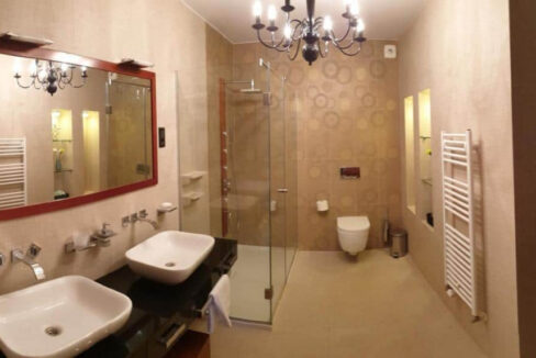 Erstaunliches Haus bei Pakostane