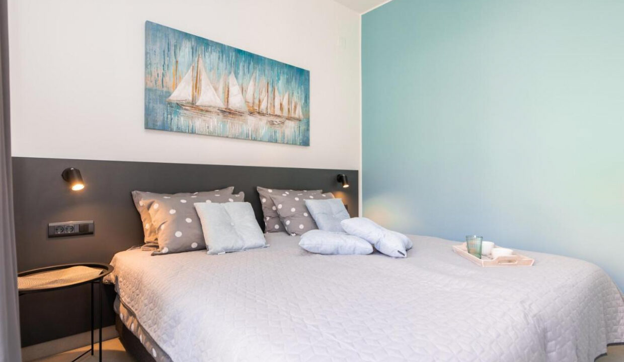 Außergewöhnliche Steinvilla auf Brac