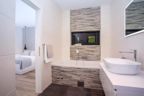 Modernes Haus in der Region Omis