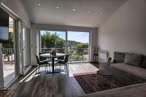 Grundstück am Meer Pakostane