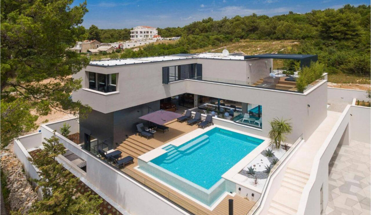 Wunderschöne Villa mit Meerblick in der Nähe von Zadar